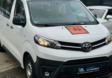 Toyota Proace (Verso) 239.000 km 12.999 &euro; Troisdorf 53842