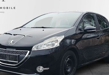 Peugeot 208 128.530 km 5.998 &euro; Troisdorf 53840
