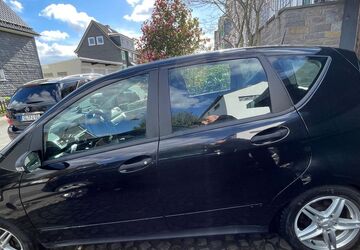 Mercedes-Benz A 150 123.900 km 3.950 &euro; Wermelskirchen 42929