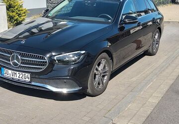 Mercedes-Benz E 220 90.000 km 29.400 &euro; Troisdorf 53842