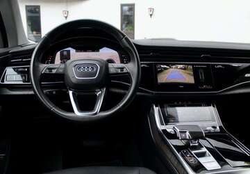 Audi Q7 115.000 km 41.490 &euro; Köln (Rath) 51107