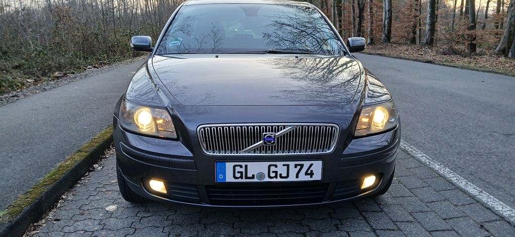 Volvo V50 241.500 km 3.300 &euro; Odenthal-Neschen 51519
