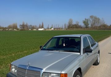 Mercedes-Benz 190 137.900 km 10.500 &euro; Troisdorf 53844