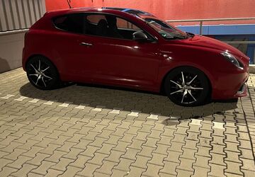 Alfa Romeo MiTo 41.800 km 16.600 &euro; Hilden 40724