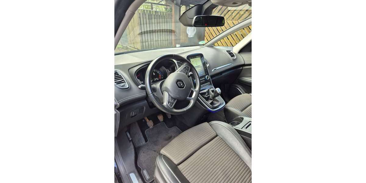 Renault Grand Scenic 67.000 km 12.500 &euro; Grevenbroich 41515