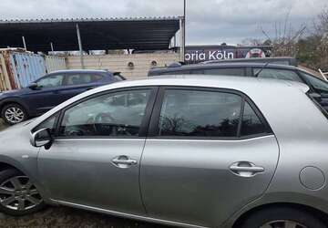 Toyota Auris 165.000 km 4.400 &euro; Hürth 50354
