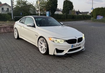 BMW M4 123.347 km 40.999 &euro; Leichlingen 42799