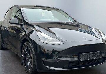Tesla Model Y 50.949 km 34.490 &euro; Lindlar 51789