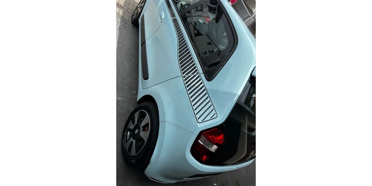 Renault Twingo 98.000 km 5.000 &euro; Düsseldorf 40625