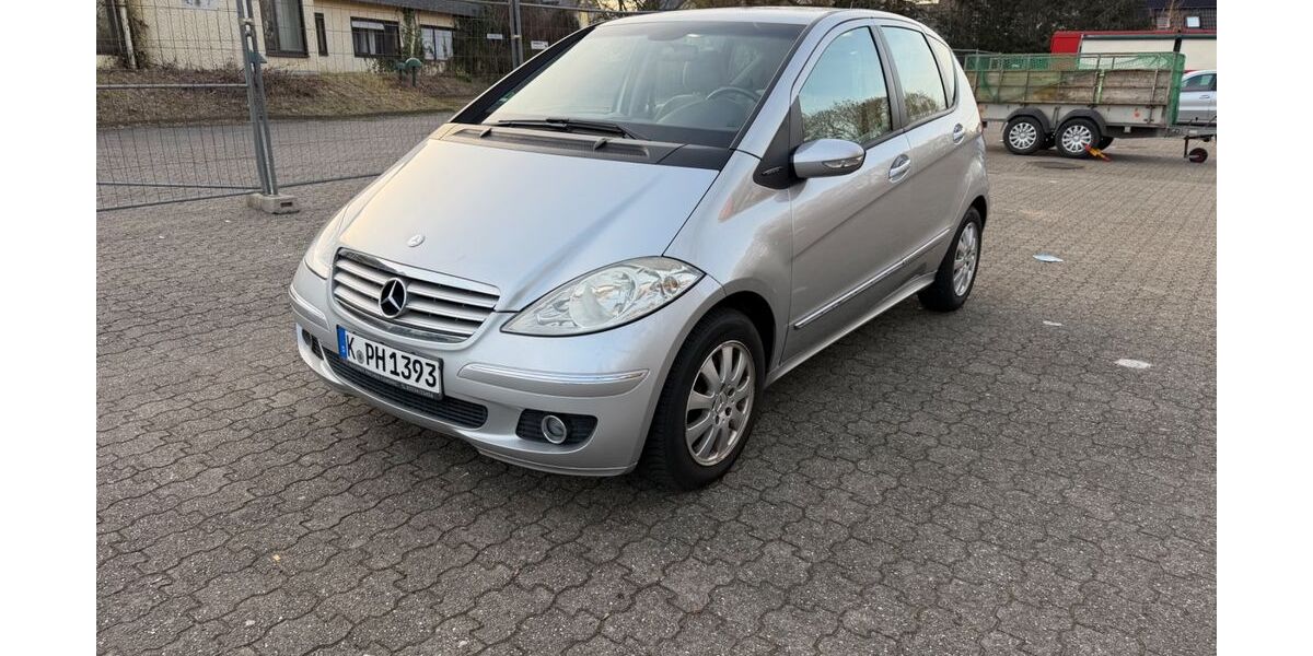 Mercedes-Benz A 150 161.000 km 1.600 &euro; Köln 51109