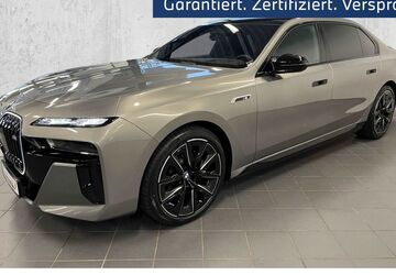 BMW i7 1.503 km 131.790 &euro; Solingen 42719