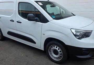 Opel Combo 176.000 km 8.050 &euro; Köln 51149