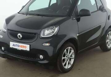 Smart forTwo 48.937 km 10.220 &euro; Köln 50739