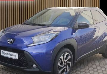 Toyota Aygo (X) 2.500 km 19.690 &euro; Leverkusen 51381