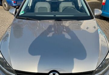 VW Golf 199.541 km 9.899 &euro; Köln 50968