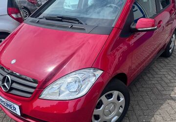Mercedes-Benz A 160 66.600 km 9.900 &euro; Bergisch-Gladbach 51469