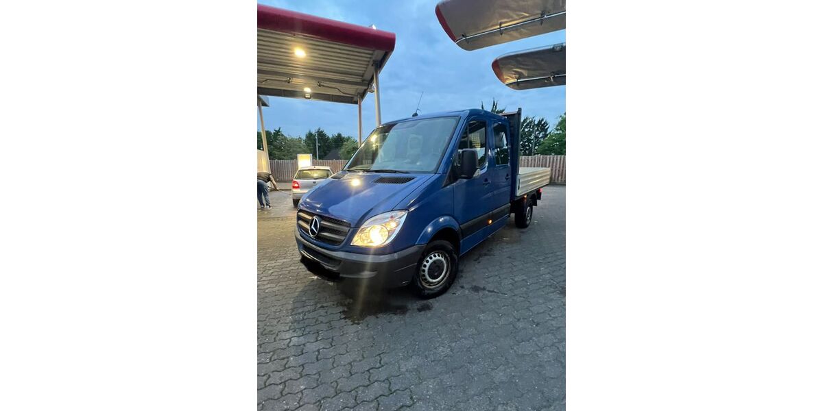 Mercedes-Benz Sprinter 219.000 km 7.550 &euro; Leverkusen 51377