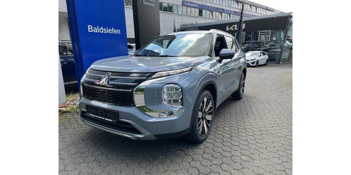 Mitsubishi Outlander 4.900 km 43.290 &euro; Bergisch Gladbach 51427