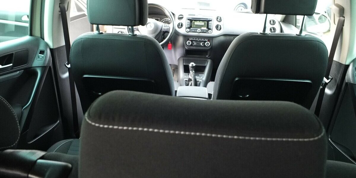 VW Tiguan CUP SPORTSTYLE BMT NAVI PARKPILOT TEMPOMAT 87.859 km 11.900 &euro; Köln 50858