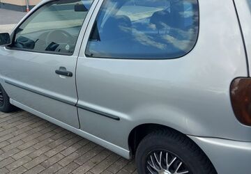 VW Polo 131.000 km 1.900 &euro; Leverkusen 51381