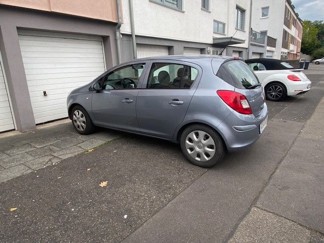 Opel Corsa 110.000 km 3.300 &euro; Köln 50829