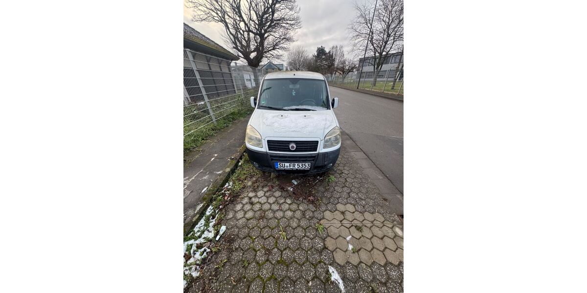 Fiat Doblo 128.000 km 850 &euro; Troisdorf 53842