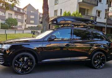 Audi Q7 172.000 km 29.900 &euro; Leverkusen 51371