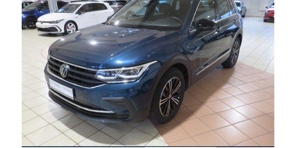 VW Tiguan 28.300 km 32.995 &euro; Neuss 41469