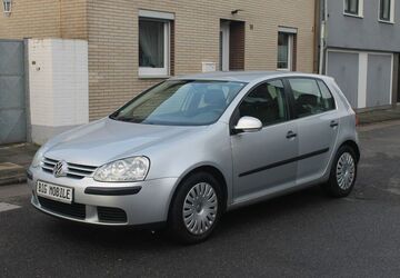 VW Golf 190.000 km 2.950 &euro; Köln 50739