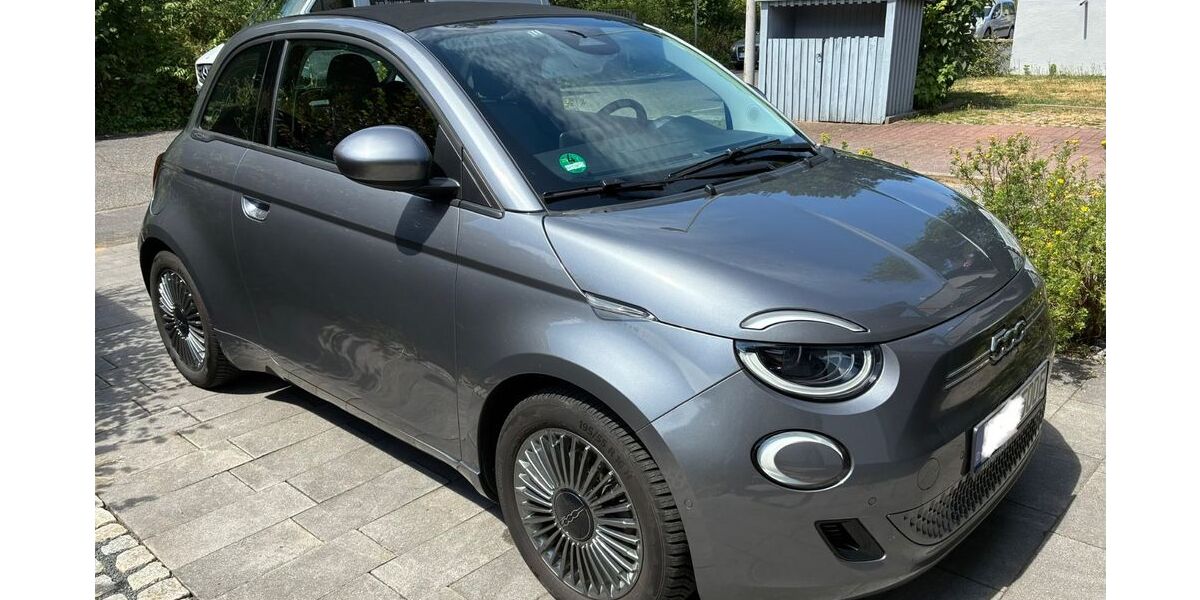 Fiat 500e 69.000 km 16.900 &euro; Leverkusen 51375