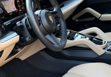 Porsche Cayenne 11.000 km 109.790 &euro; Frechen (bei Köln) 50226