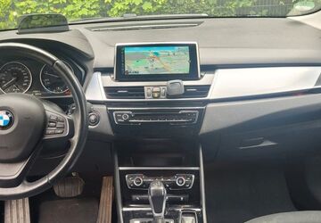 BMW 218 Active Tourer 129.000 km 12.400 &euro; Leverkusen 51373