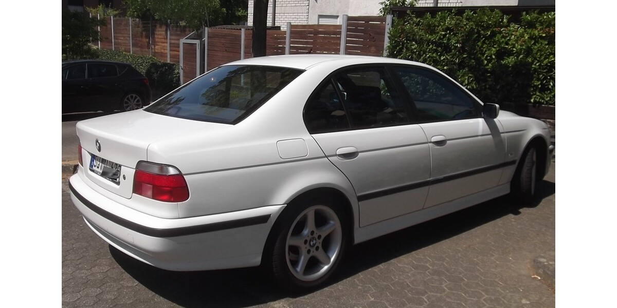 BMW 520 i 166.000 km 6.400 &euro; Troisdorf 53840