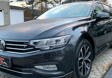 VW Passat Variant 52.000 km 29.490 &euro; Troisdorf 53842