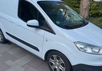 Ford Courier 111.000 km 8.450 &euro; Köln 51107