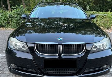 BMW 318 238.000 km 3.850 &euro; Köln 51065