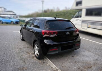Kia Rio 104.000 km 10.800 &euro; Hückeswagen 42499