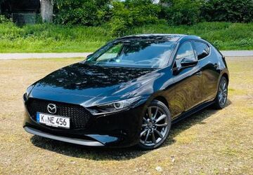 Mazda 3 63.000 km 18.000 &euro; Köln 50769