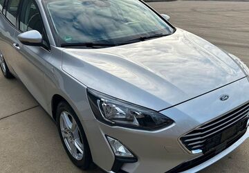 Ford Focus 74.567 km 13.990 &euro; Köln 50829