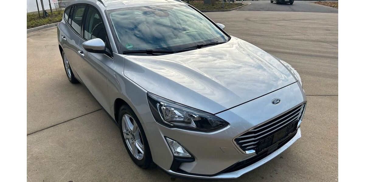 Ford Focus 74.567 km 13.990 &euro; Köln 50829