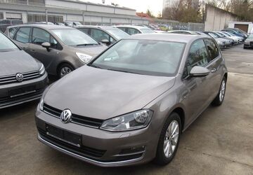 VW Golf 114.700 km 11.500 &euro; Leverkusen 51371