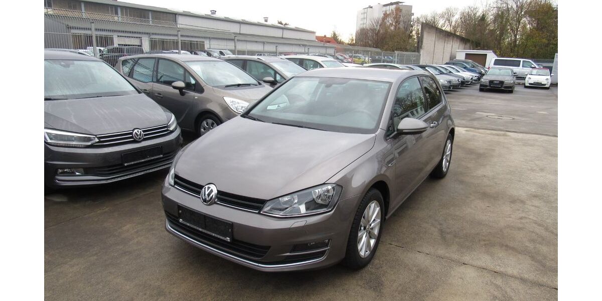 VW Golf 114.700 km 11.500 &euro; Leverkusen 51371