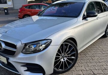 Mercedes-Benz E 350 127.000 km 27.990 &euro; Köln/Wahn 51147