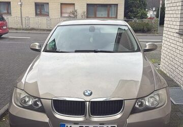 BMW 318 84.600 km 7.490 &euro; Köln 51149