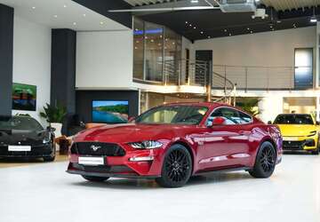 Ford Mustang 13.517 km 46.980 &euro; Köln 51147