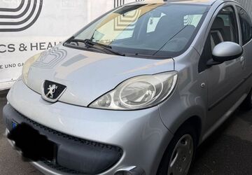 Peugeot 107 199.987 km 1.450 &euro; Köln 51105