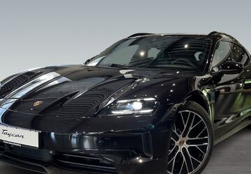 Porsche Taycan 7.900 km 115.900 &euro; Bergisch Gladbach 51429