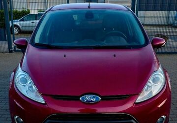 Ford Fiesta 115.220 km 4.400 &euro; Köln 50769