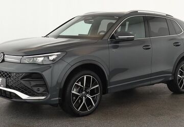 VW Tiguan 7.600 km 43.484 &euro; Düsseldorf 40233