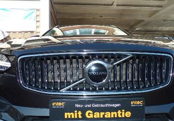 Volvo V90 Cross Country 96.522 km 37.900 &euro; Köln 51069